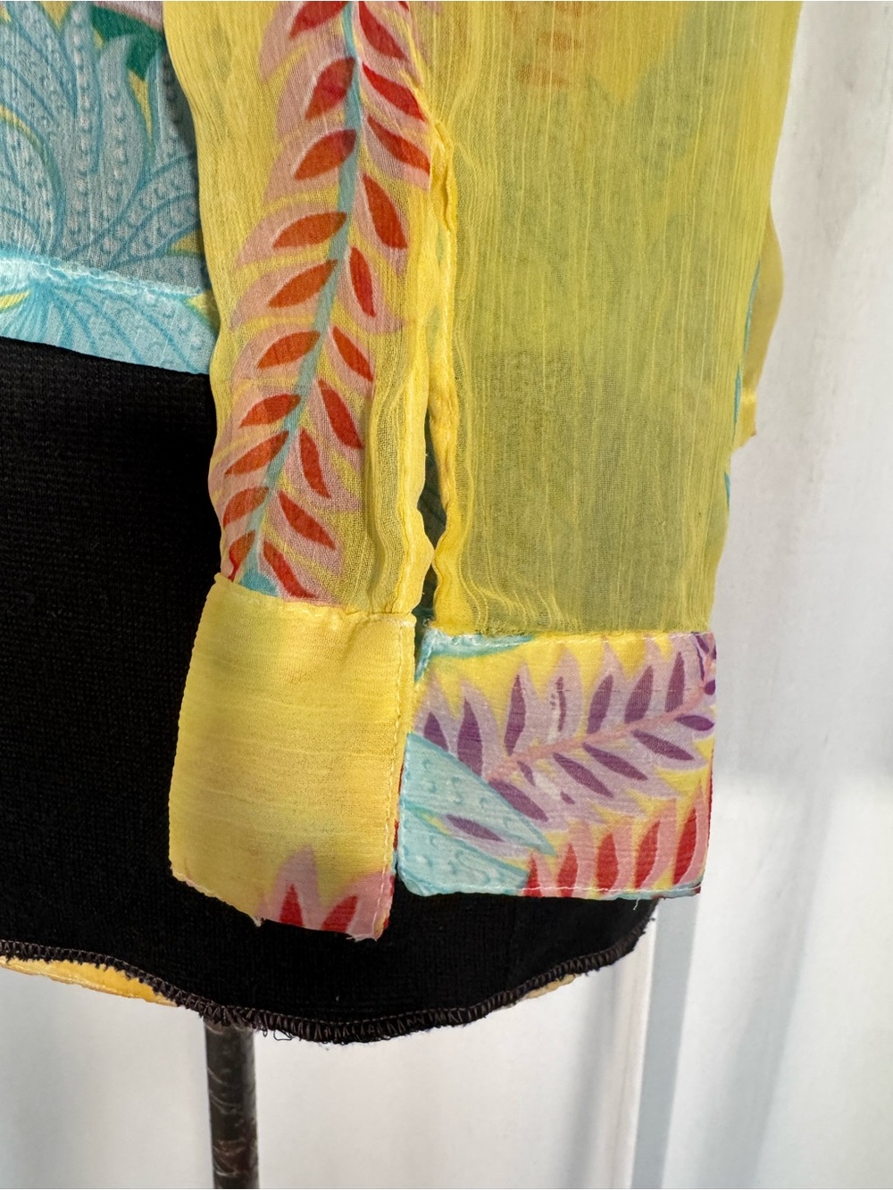 Vintage H.I.T. Yellow Sheer Floral Button-Up Blouse - Picture 5 of 9